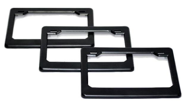 Porta Placas Moto 2 Huecos E11M Material: Poliestireno. Color: Negro. Medidas: 16,7x21 cm.