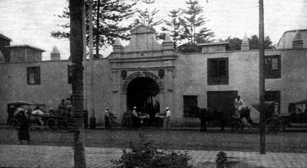 1922 puerta principal