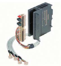P2RV-@@@C-SIM S7/@00 Cables para conectar Siemens S7/300 o S7/400 a 4 x P2RVC-8-O-F Modelos disponibles Referencia Longitud del cable Tipo PLC P2RV-200C-SIM S7/300