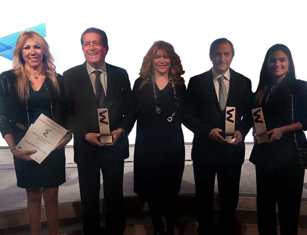 La Gala de los Premios Excelencia Educativa 2018 otorgó a Cerem International Business School el premio como Mejor Escuela de Negocio Online del ámbito internacional, que fue recogido por las