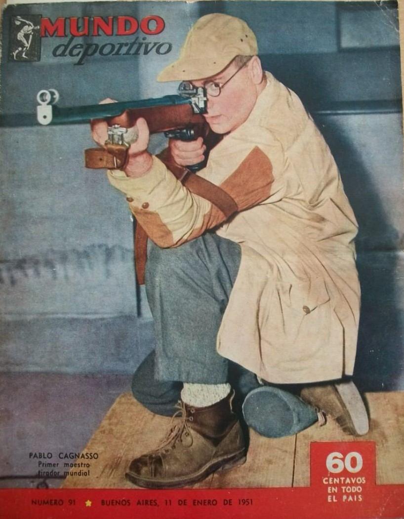 de pie año 1947) Integrante de equipos Campeones del Mundo de Pistola Libre, años 1947 y 1949 Campeón de Fusil Militar, pos.
