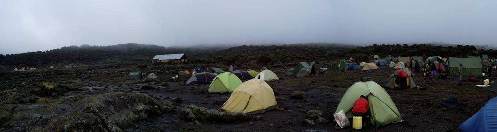 Itinerario DIA 1.- Vuelo Ciudad de Origen / Kilimanjaro. Traslado a Moshi A la hora prevista presentación en el aeropuerto para tomar el vuelo destino Kilimanjaro, con conexiones intermedias.