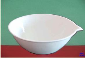 Cápsula de porcelana: Se utiliza para calentar sustancias a altas temperaturas ya que este
