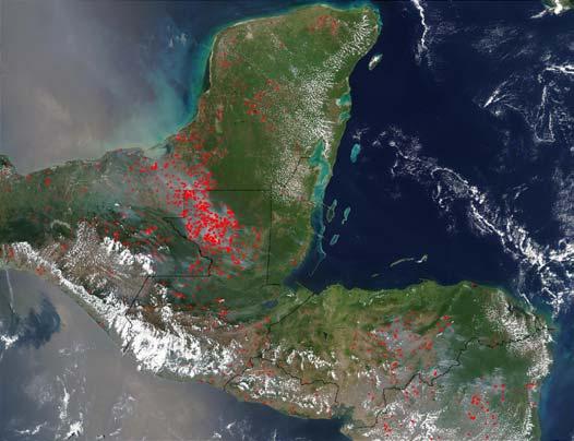 UBICACIÓN DE LOS PRINCIPALES INCENDIOS FORESTALES (ENERO ABRIL 2003) Fuente: Imágenes de incendios tomadas por la NASA(2003) De acuerdo a los registros de El Cuerpo de Bomberos de El Salvador, se