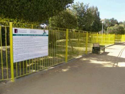 La concejalía de Medio Ambiente del Ayuntamiento de Valdepeñas, ha creado una Zona de Esparcimiento para Mascotas Caninas en el Parque del Este con el fin de hacer más cómoda la visita a paseantes y