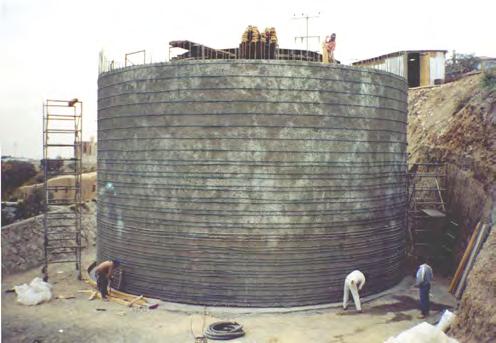2001 Tanque de almacenamiento de agua KUK DONG Puebla, Puebla. de 700 m3. Intema, S.A. de C..V de 500 m3. Intema, S.A. de C..V de 800 m3. KUK DONG. Reforzamiento de tanques de almacenamiento de residuo.
