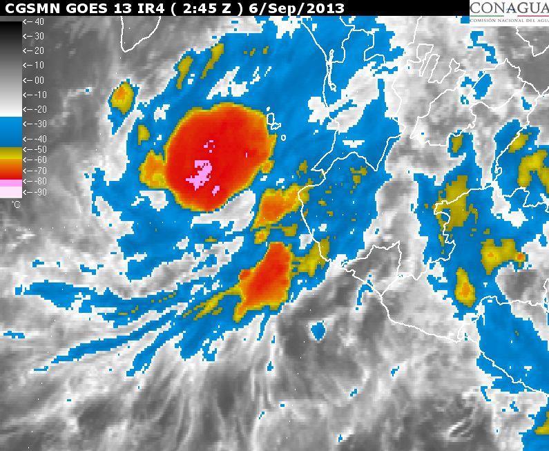 Imagen de satélite infrarroja con la tormenta tropical Lorena