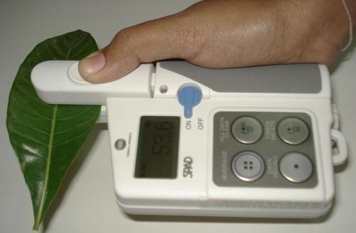IRC (SPAD) Control mediantes medidas de parámetro en hojas, solución nutritiva o sustrato