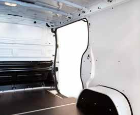 TRAFIC Zona de carga Revestimientos Revestimientos Revestimiento lateral completo, incluye puertas. Gran resistencia al impacto, flexible, lavable. A medida de cada vehículo. Fácil y rápido montaje.