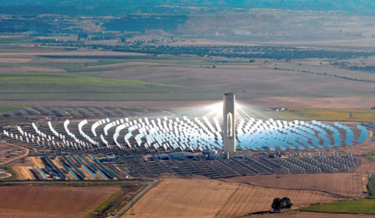 16 1. La tecnología Impacto macroeconómico del Sector Solar Termoeléctrico en España Mientras que otras tecnologías de generación de electricidad a partir de fuentes renovables comenzaron a recibir