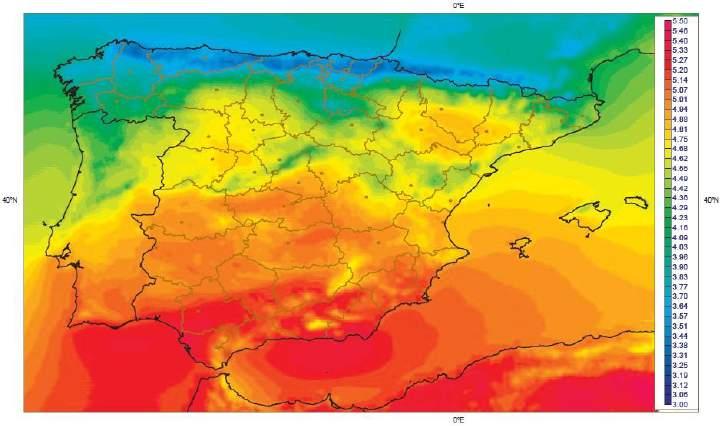 expresando el flujo radiante en kwh/(m 2 día). Figura 3. Irradiación global horizontal media en España [1983-2005].