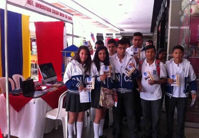 La Institución Universitaria Colegio Mayor del Cauca, participó de la Primera Feria Universitaria Expo-Educación, organizada por el Centro Comercial campanario del 10 al 11 de septiembre.