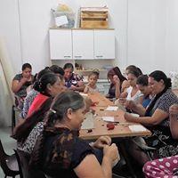 TEIXINT FUTURS - Proyecto de alfabetización para mujeres de etnia gitano-rumana y apoyo escolar para sus hijos e hijas en el barrio del Cabanyal.