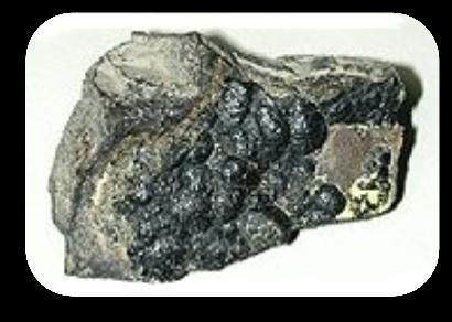 Uranita Pechblenda Ciclo de combustible nuclear 1) Minería: el uranio es un elemento natural que se encuentra
