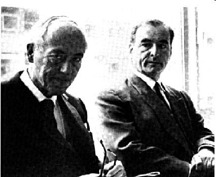 1932 Ruska i Knoll inventen el microscopi