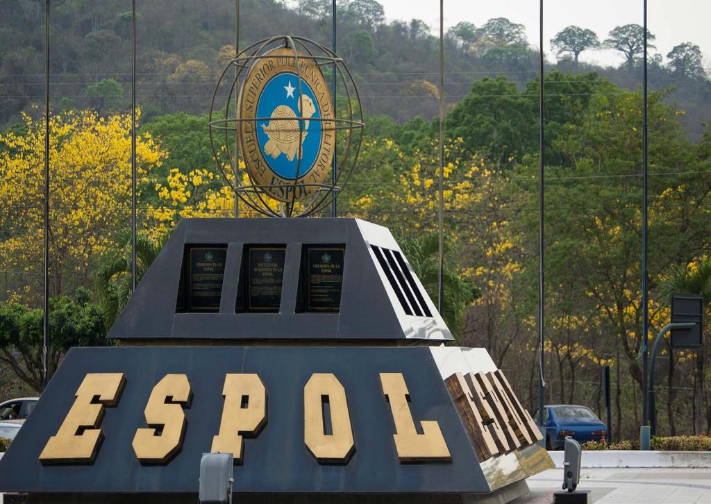 POR QUÉ ESTUDIAR EN LA ESPOL? ESPOL es reconocida por ser la mejor Universidad del Ecuador.