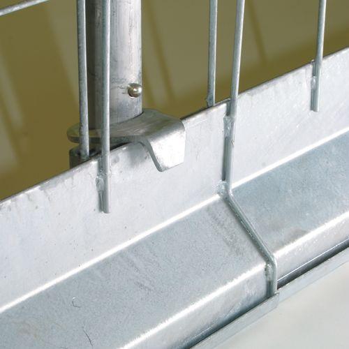 En detalle Barrera de malla de conexión Postes de aluminio ligeros Panel de acero galvanizado