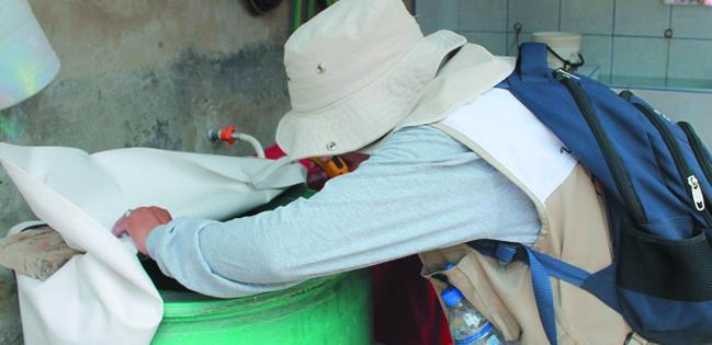 Estado en acción Damnificados por lluvias Piura: Refuerzan trabajos de abatización por larvas de zancudo transmisor del dengue El Área de Epidemiologia y Salud Ambiental de Piura conformó un cerco
