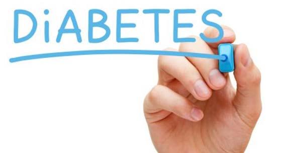 p5 Cómo prevenir la diabetes: 1. Alimentarse saludablemente 2. Mantenerse activo 3. Medir constantemente los niveles de glucosa 4. Seguir el tratamiento médico 5.