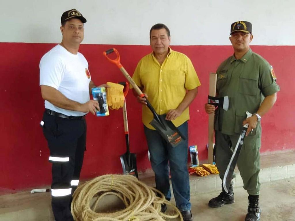 El diputado, expresó que el cuerpo de bomberos debe de estar bien equipado para que pueda actuar en cualquier situación de desastre, sea