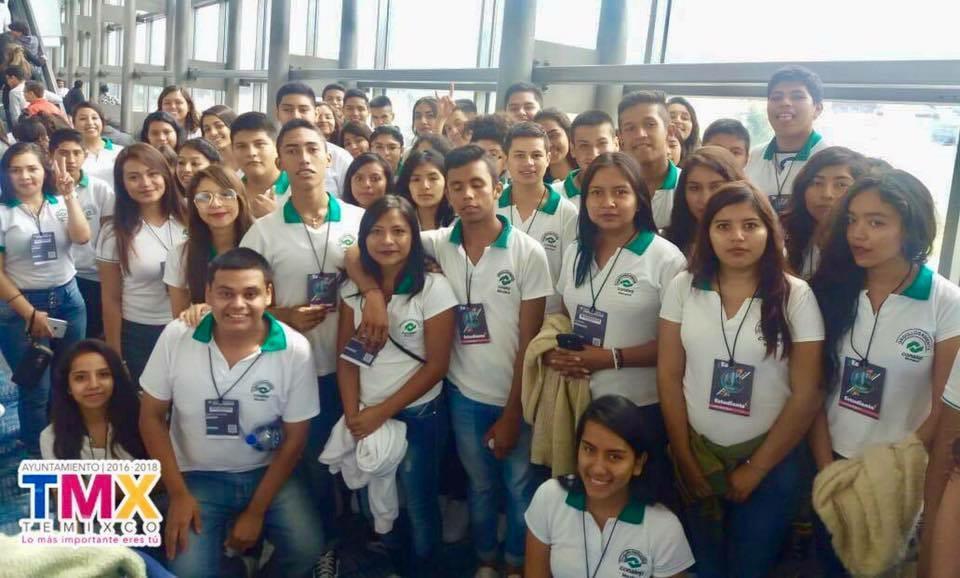 pertenecientes al CONALEP plantel Temixco, a la Universidad Interactiva Milenio y a la Instancia de la Mujer Temixco, visitaron la Expo de la Semana Nacional del Emprendedor en la Ciudad de México,