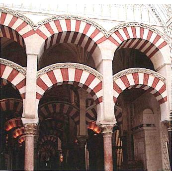 6.1 La mezquita de Córdoba Fue la mezquita más importante de Córdoba, y se fue ampliando poco a poco a medida que