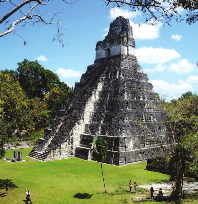 Quienes busquen aventurarse en el remoto pasado de la civilización quiché, más conocida como maya, podrán sorprenderse con su vigente esplendor en medio de las más