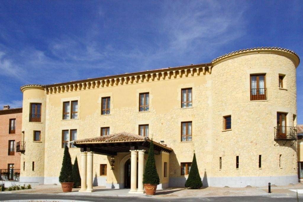 115.00 Hotel Candido **** Especial San Valentin 1 Noche Segovia (Segovia) Precio y 1 noche(s).
