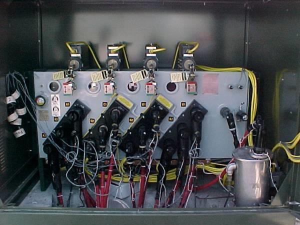 Elementos de Automatización Motores Sensores de Voltaje