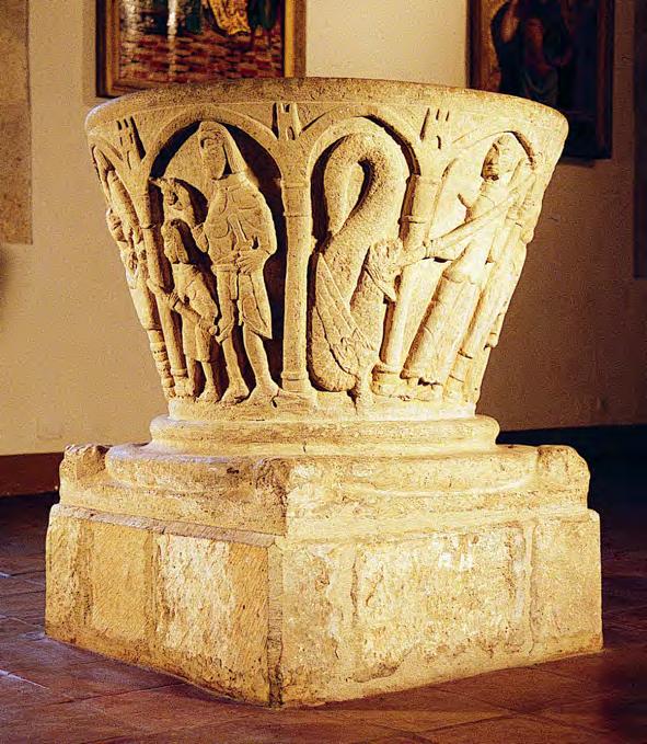 En el Museo Diocesano encontramos varios restos románicos entre los que destacan: la pila bautismal procedente de Valcobero y la portada de la desaparecida iglesia de los Santos Justo y Pastor de