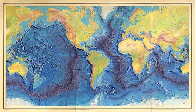 Superficie de la Introduccio n La Geo sfera Evolucio n de la Formacio n de la Esta dividida principalmente en continentes y cuencas ocea nicas.