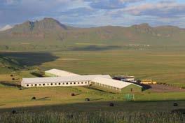 is/ Alojamiento situado a 70km de Reykjavik, en el centro de la ciudad y a corta distancia a pie del bonito puerto de Boorgarnes.