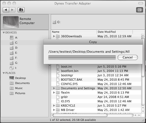 21 4 Para transferir archivos, haga clic y coloque los archivos de un lado al otro. Cuando el archivo aparece en el lado local o remoto, estará disponible para su uso en Mac.