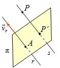 t 4= t = Luego, P = (,, ) 4 Castilla La Mancha, junio 6 Sea r la recta determinada por el punto P(,, ) y el vector v = (,, ) a) Calcula el punto de r más cercano al punto Q(,, ) (,5 puntos) b)