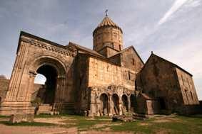 Viajes Próximo Oriente S.L. - CICMA 1.759 Iglesia de San Gregorio Monasterio de Tatev 