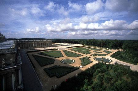 Los jardines de Versalles tienen un diseño geométrico