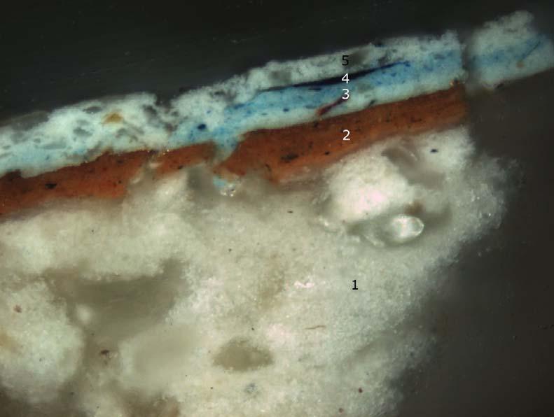 [Escribir texto] Muestra: CRS-3 Aumentos: 200X Descripción: Azul claro, filacteria. ESTRATIGRAFÍA (de abajo a arriba): 1) Capa de preparación blanquecina compuesta por sulfato cálcico y cola animal.