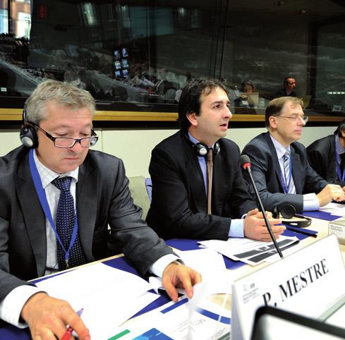 Entre otros, la Eurorregión firmó una declaración conjunta sobre su papel en la Unión por el Mediterráneo (2008), contribuyó a la consulta del Quinto informe de la Comisión Europea sobre la Cohesión