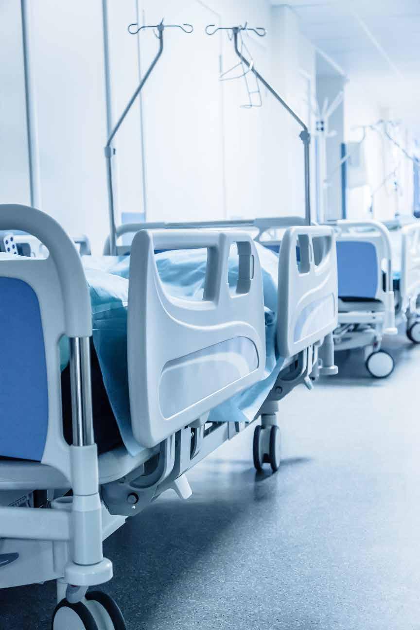 Los hospitales mejor equipados para recibir pacientes LOS HOSPITALES MEJOR EQUIPADOS PARA RECIBIR PACIENTES Camas de hospitalización Camas de usos múltiples Camas ambulatorias Total de camas HOSPITAL