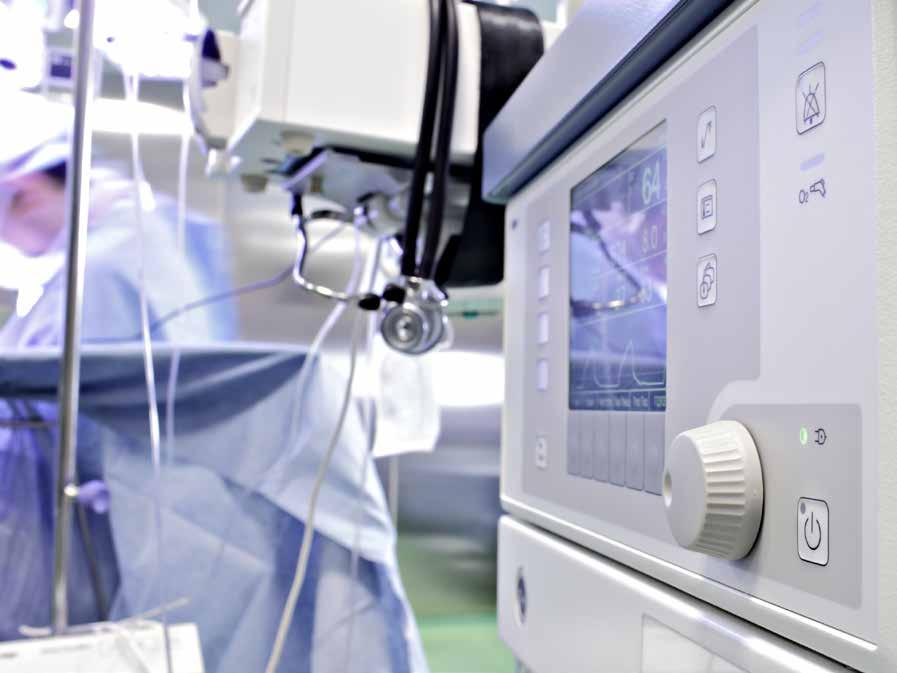 Las cantidades más altas de equipos quirúrgicos Máquinas de anestesia Brazos C LAS CANTIDADES MÁS ALTAS DE EQUIPOS QUIRÚRGICOS Ventiladores Máquinas de endoscopía Máquinas de cirugía laparoscópica
