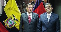 EMBAJADOR DE LA REPÚBLICA DE CUBA VISITÓ LA CNJ En el mes de junio, una delegación internacional de Magistrados de: Paraguay, Argentina, Guatemala, Panamá y Nicaragua, visitaron la Corte Nacional de
