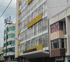 TUNGURAHUA El Distrito Judicial de Tungurahua, cuenta actualmente además con dos Tribunales de Garantías Penales, cuatro Juzgados de Garantías Penales, nueve Juzgados de lo Civil, dos Juzgados de