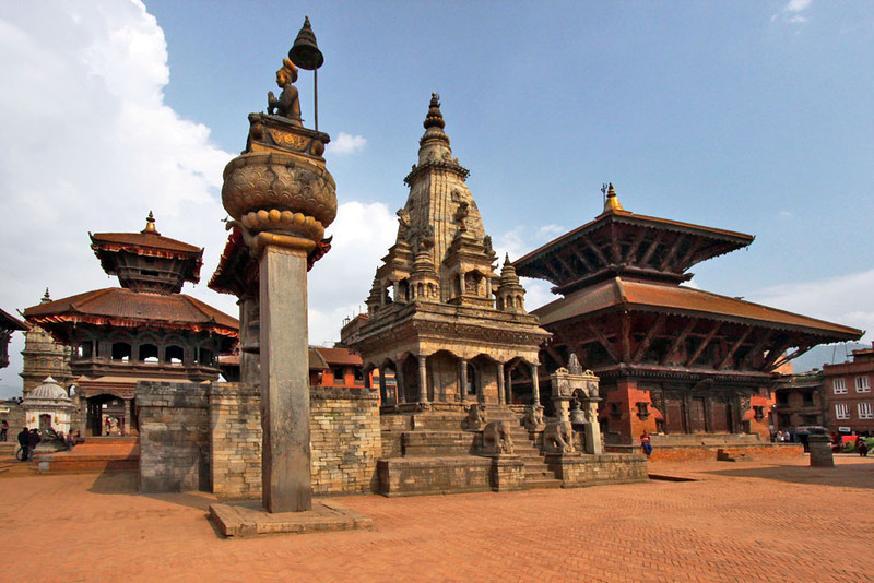 importantes lugares de peregrinación budista cerca de Katmandú. En este lugar tan especial, descubriremos un poco más acerca de una de las vidas pasadas del Buda Sakyamuni.