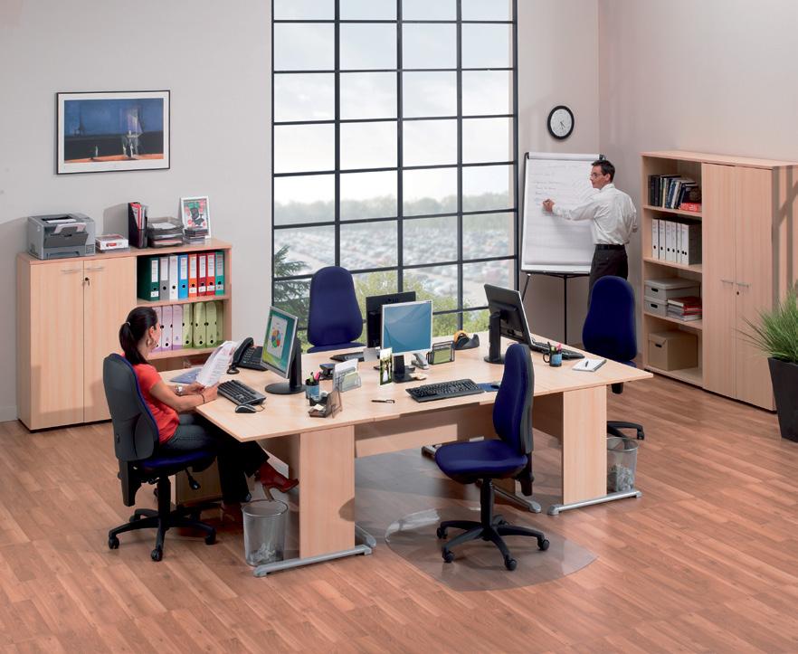 Mobiliario de oficina con estilo a un precio asequible. to-go, modelos clásicos y económicos gracias a su doble pata opcional. Patas panel de madera o metal.