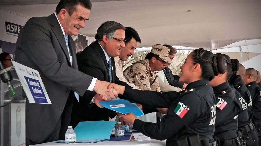 Suman 223 agentes integrados a la Policía Municipal Durante la actual administración municipal que encabeza el alcalde Juan Manuel Gástelum Buenrostro, la policía Municipal de Tijuana se ha reforzado