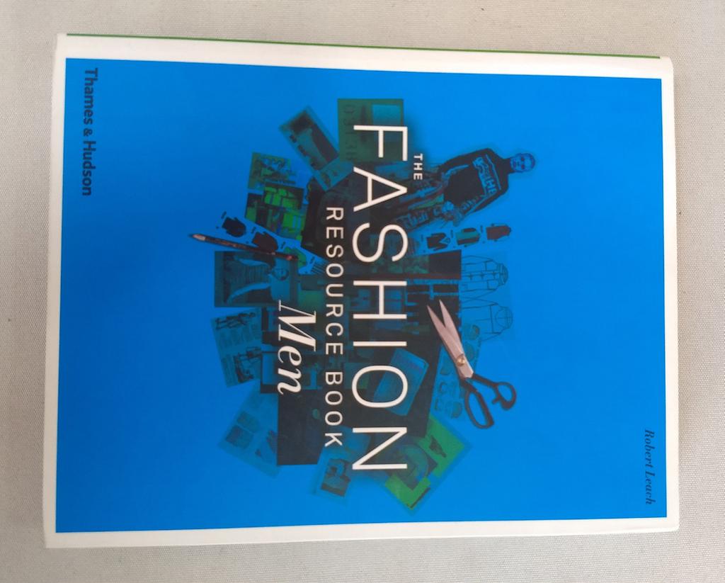 The fashion resource book Men Robert Leach $150