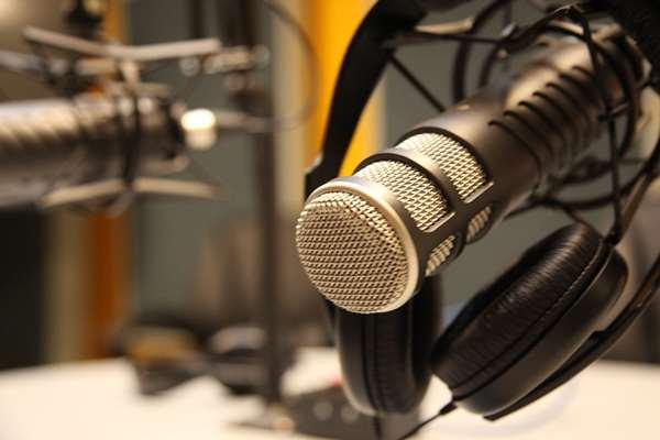 Cursos Medios de Comunicación Locución Profesional Radio y Tv Presentación Tv Habilidades Periodísticas Narración y