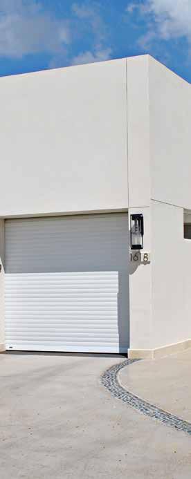 FOAM FILLED ALUMINIUM DOORS PORTES ALUMINIUM PROFILÉ EN Security is not always the priority, therefore PERSAX also offers the slat model V-77 PF.