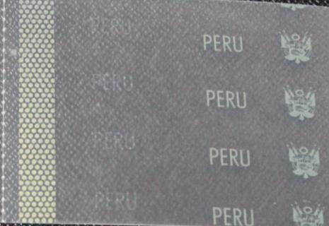 3. PELÍCULA TRANSPARENTE (SECURITY POUCH) Al ser sometida a visualización en diferente ángulo de incidencia de luz, se aprecia correctamente, que las letras PERU (sin tilde) y la imagen del Escudo