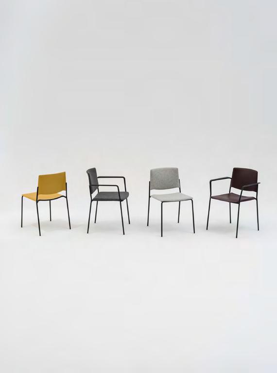 Designed by Estudi Manel Molina Joining our family of chairs, the 4L is now available with armrests.